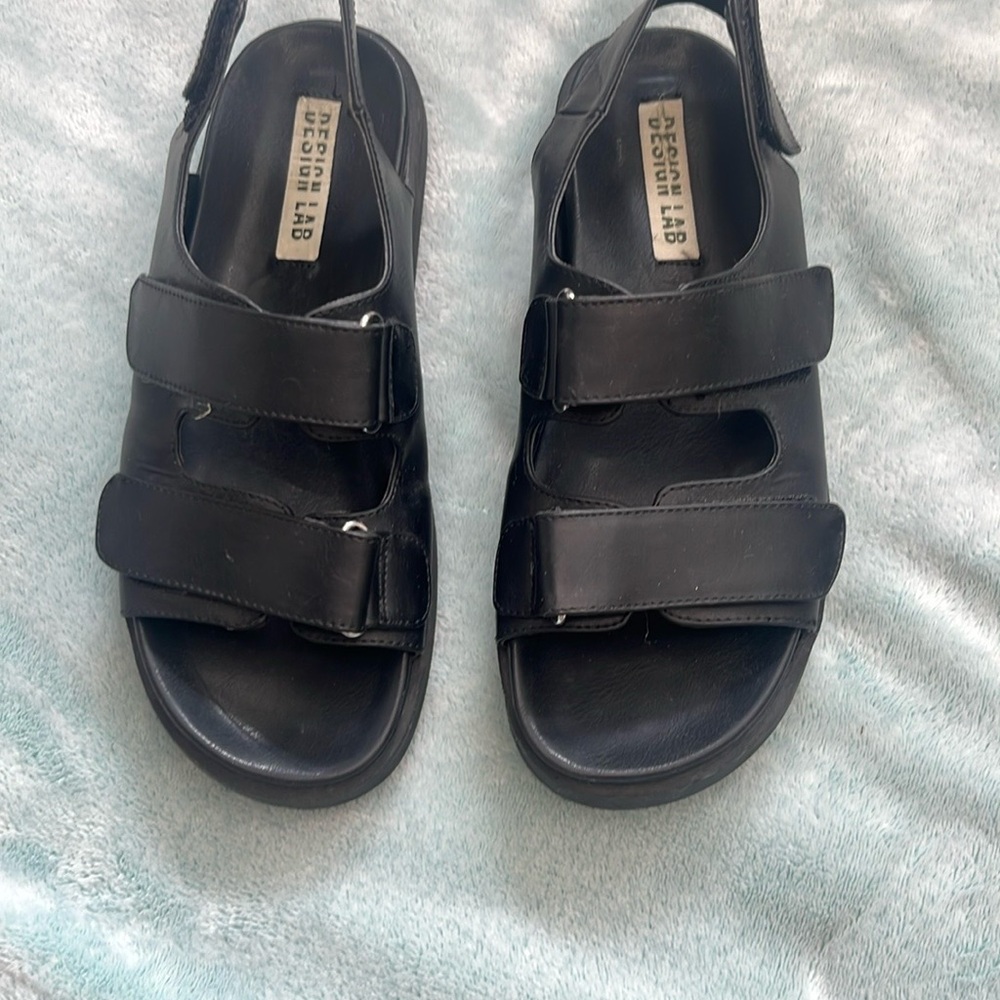 Design Lab Lord & Taylor Black Sandals